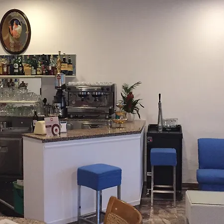 Dea Della Salute فندق