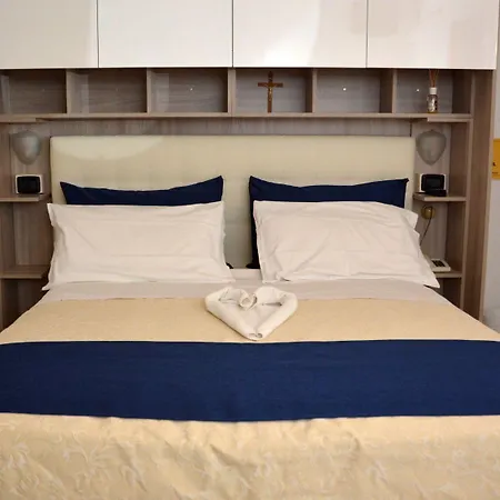 Dea Della Salute فندق