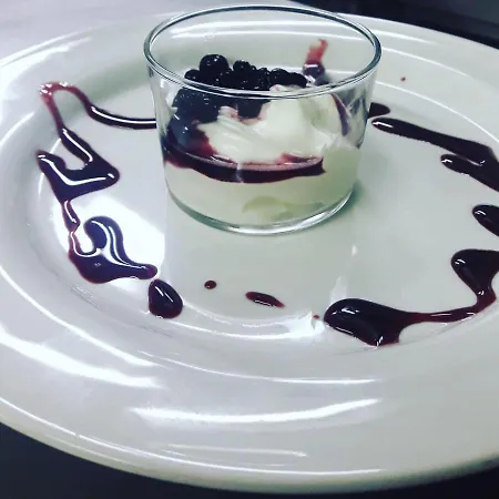 فندق Dea Della Salute 3*