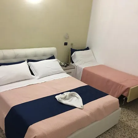 Dea Della Salute فندق