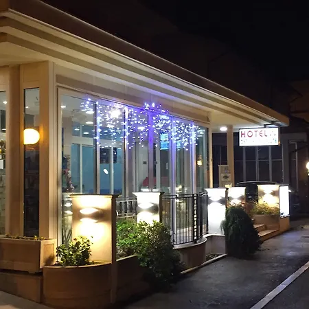 Hotel Dea Della Salute 3*