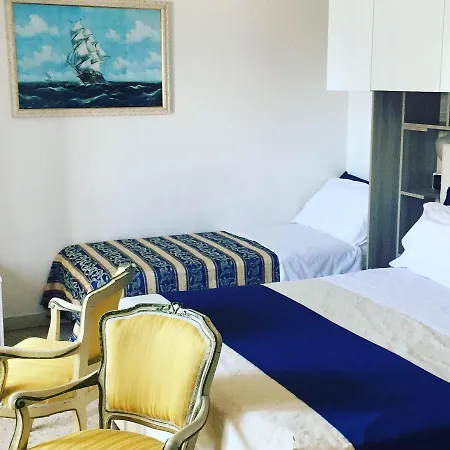 Dea Della Salute 3*