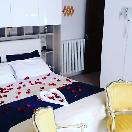 Hotel Dea Della Salute