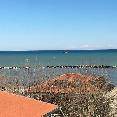 Dea Della Salute Μπελάρια-Ιτζέα Μαρίνα