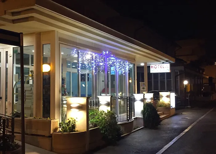 Hotel Dea Della Salute 3*