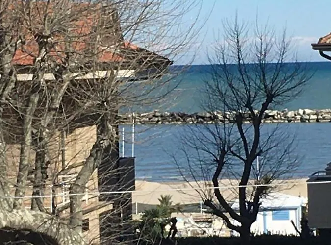 Hotel Dea Della Salute