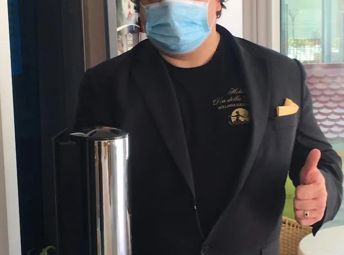 Hotel Dea Della Salute